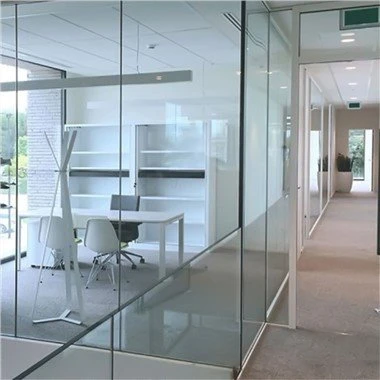 درب شیشه ای بدون قاب